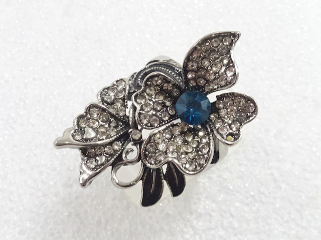 Japanese Kimono / Antique Accessories Metal